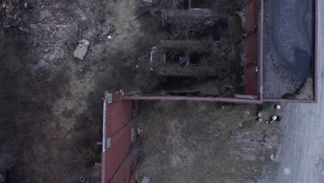 cáscara de una fábrica abandonada