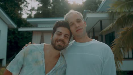 two men on vacation