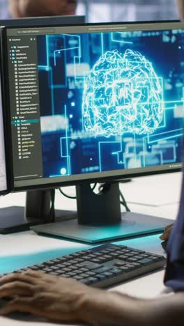 Vertical video Data center engineers uses artificial intelligence to identify hardware failures