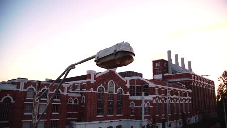 Portuguese-Street-Lamp-with-museum-in-background