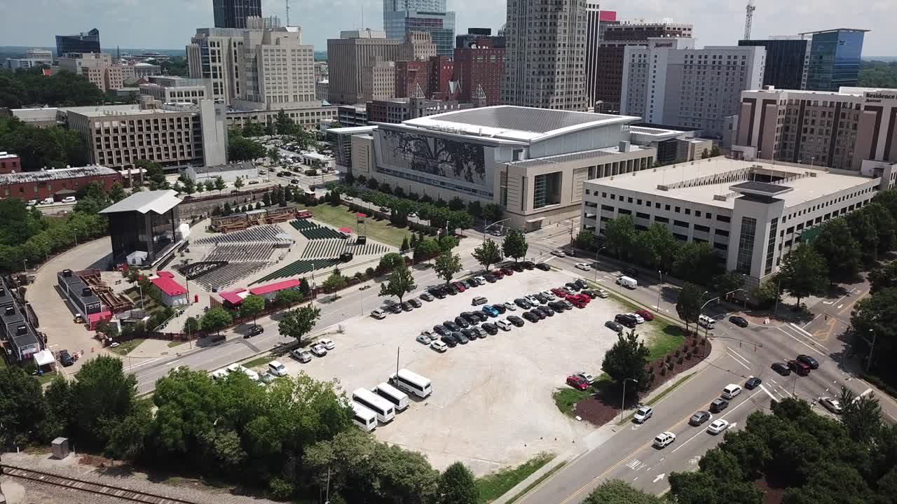 롤리 노스 캐롤라이나의 남쪽에서 북쪽으로 바라보는 스카이 라인