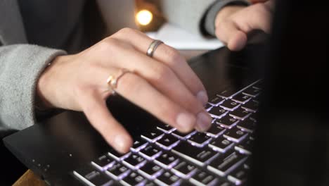 Fingers Movement On PC