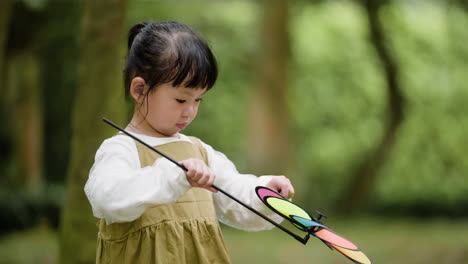 Dos-Niños-En-Un-Parque