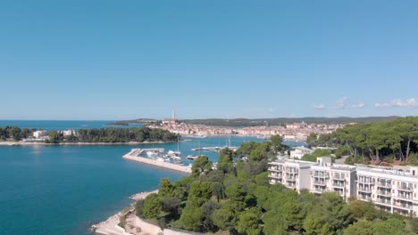 copiar espacio para texto en cielo azul - croacia, hermoso paisaje turístico