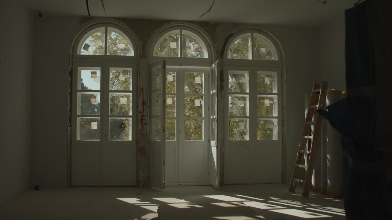 viejo hotel abandonado capturado en cámara