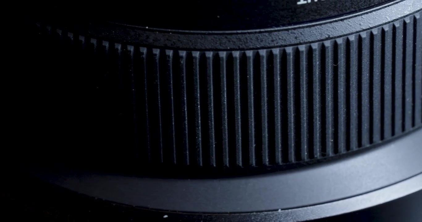 gearing of a photo lens macro