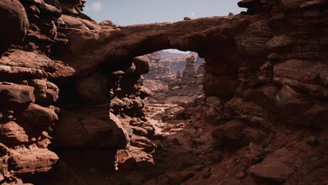 red stone arch in grand canyon park