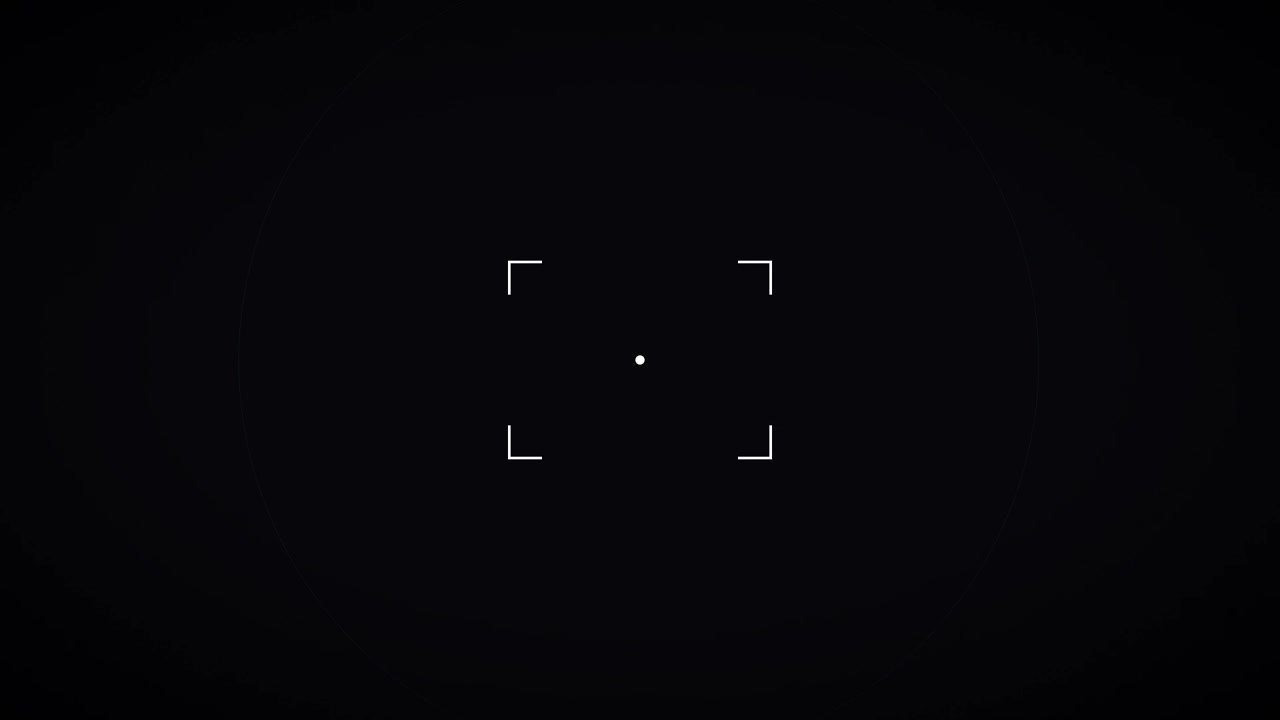 Interfaccia Mirino Fotocamera Digitale con Reticolo di Messa a Fuoco