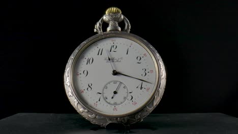 reloj de bolsillo antiguo