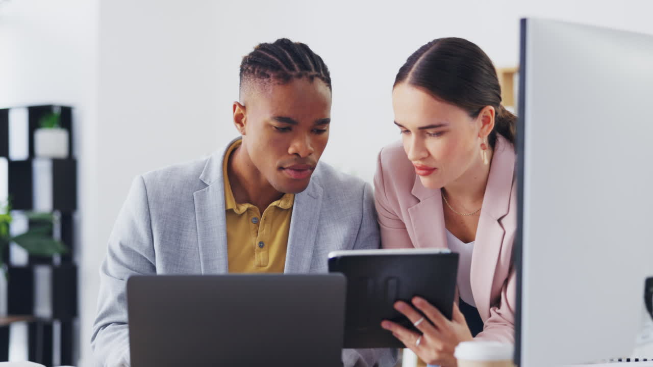 Laptop, tablet or business people collaboration