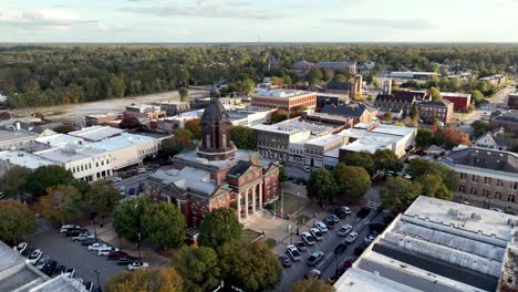 high-push-in-aerial-into-courthouse-in-newnan-georgia