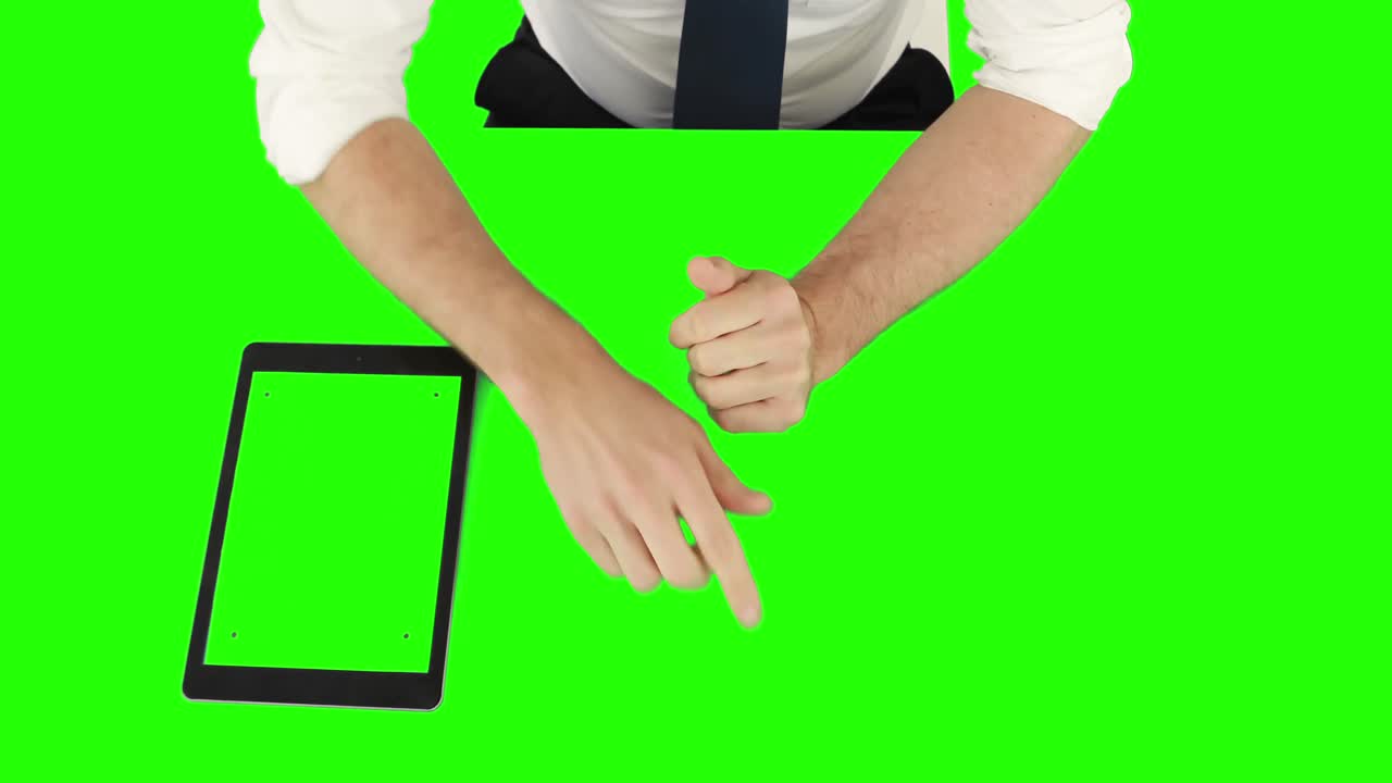 계획 을 보여 주는 사업가