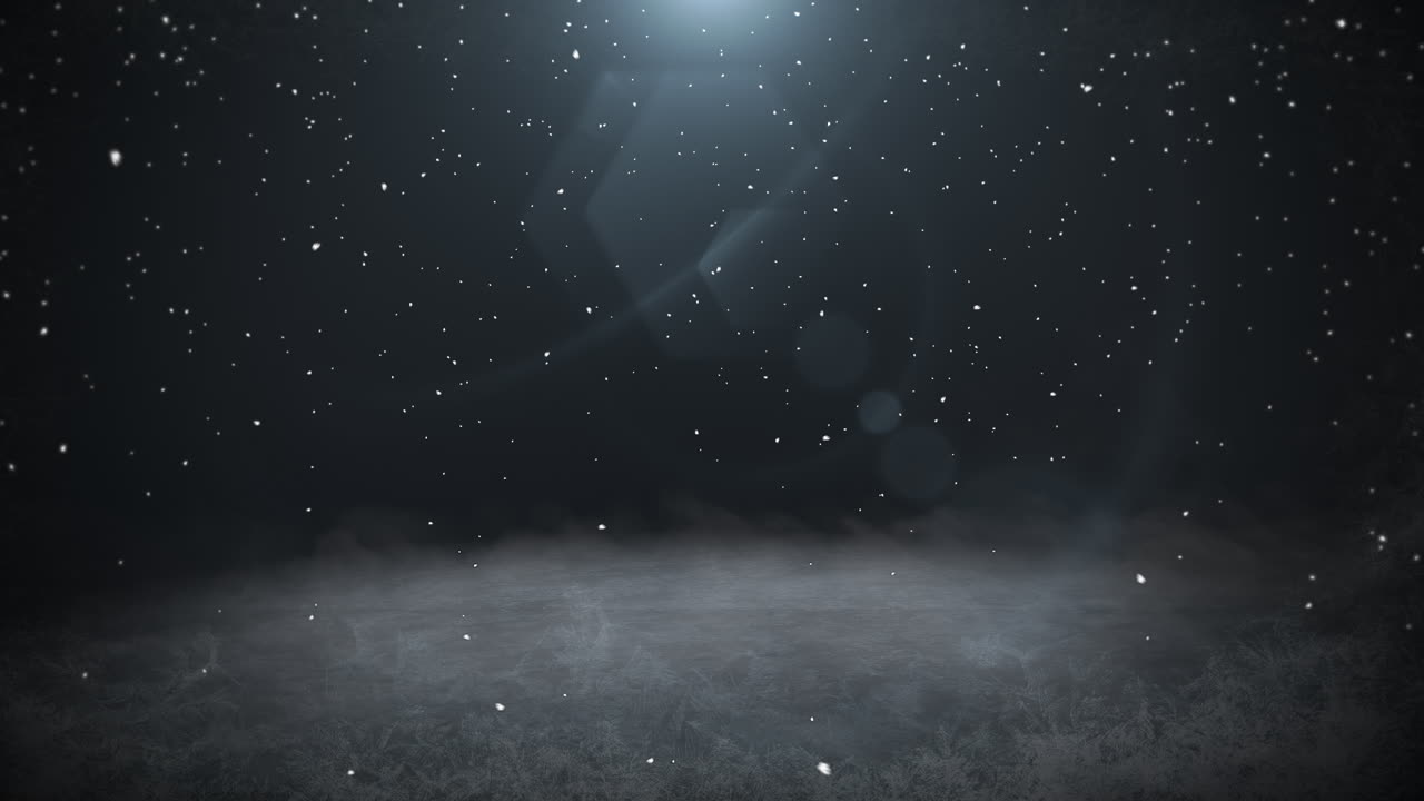 애니메이션 근접 촬영 흰색 눈송이 및 어두운 배경에 은색 공