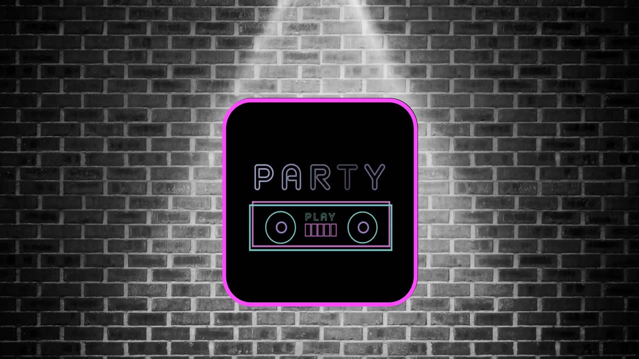 animación de texto de neón de la fiesta y grabadora de cinta en el marco sobre la pared de ladrillo gris