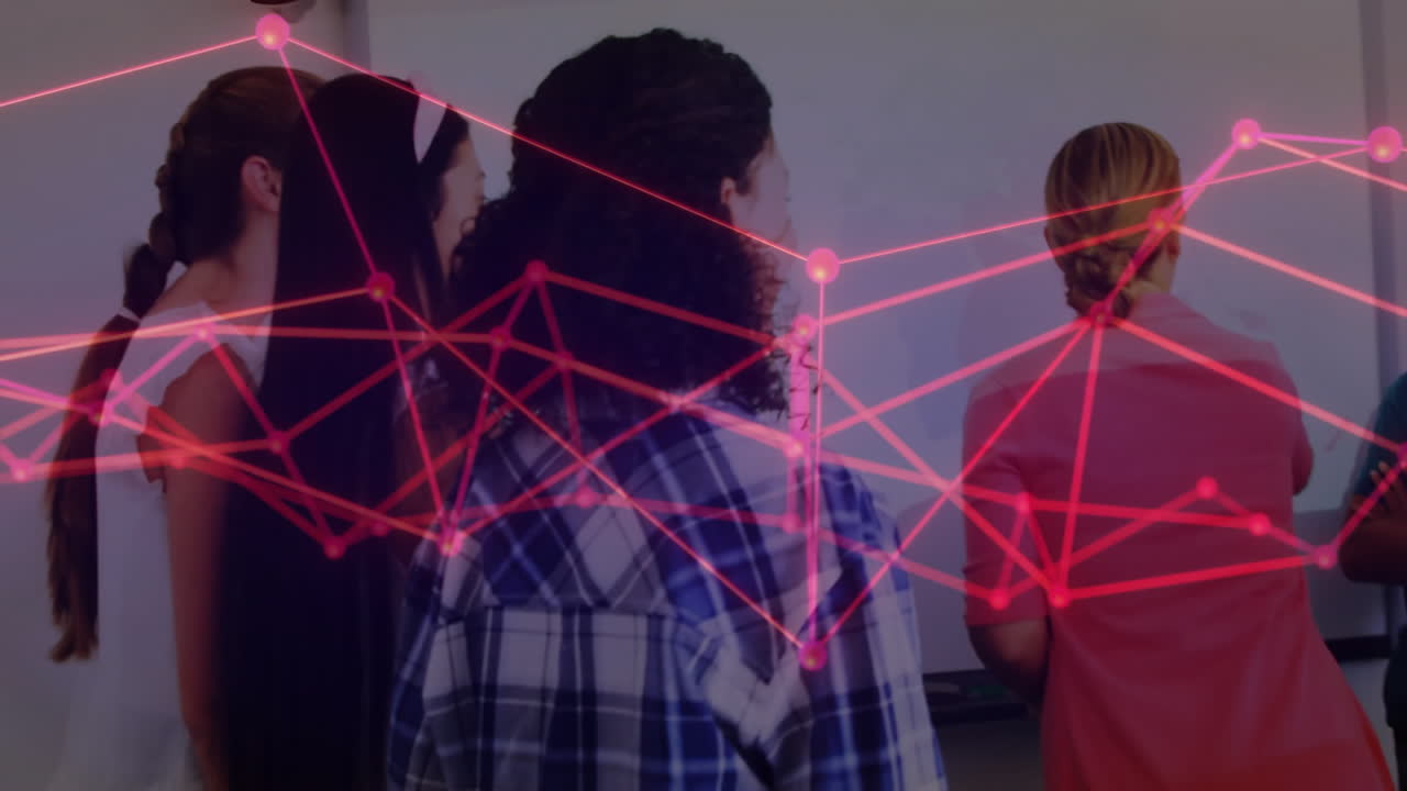 animación de la red de conexiones entre estudiantes diversos y maestras