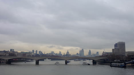 London-Pano-00