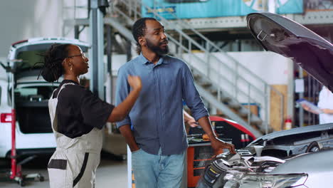 car mechanic using augmented reality