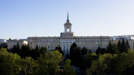 Escuela-Naval-En-Varna-Con-Un-Dron