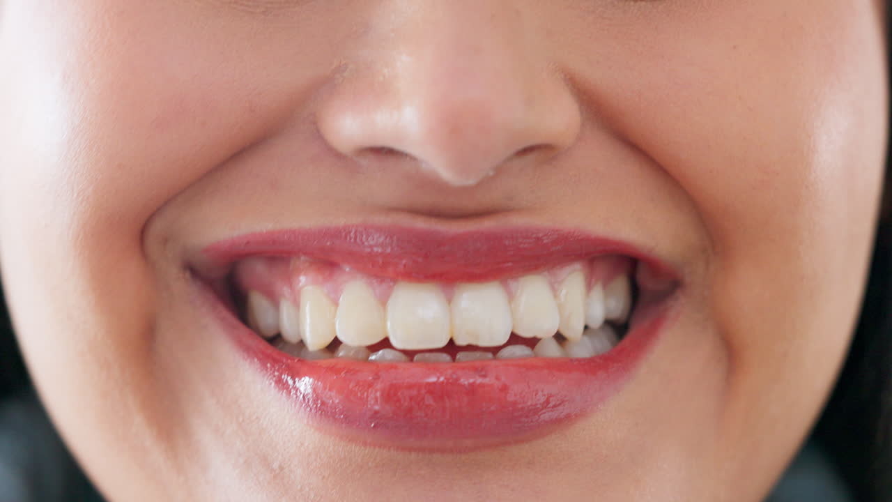 higiene dental, cuidado de la piel y atención médica para la mujer