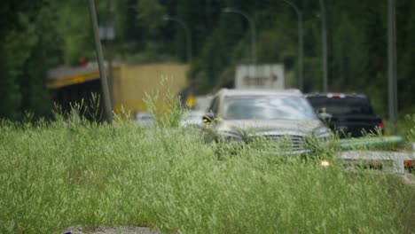 Traffic-driving-into-and-out-of-an-avalanche-shelter