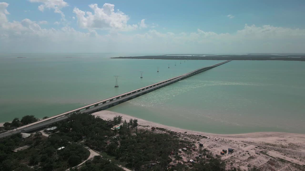 Utsikt fra bane over Isal Aguada Campeche