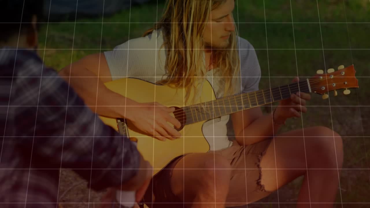 Chitarrista che solleva la chitarra strimpellando accordi con la musica, mostrando un grafico rosso e una griglia pulsante che sincronizza il tempo.