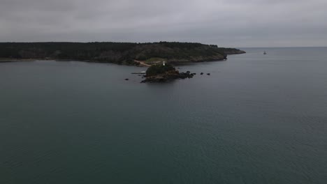 White-Lighthouse-In-Coastline