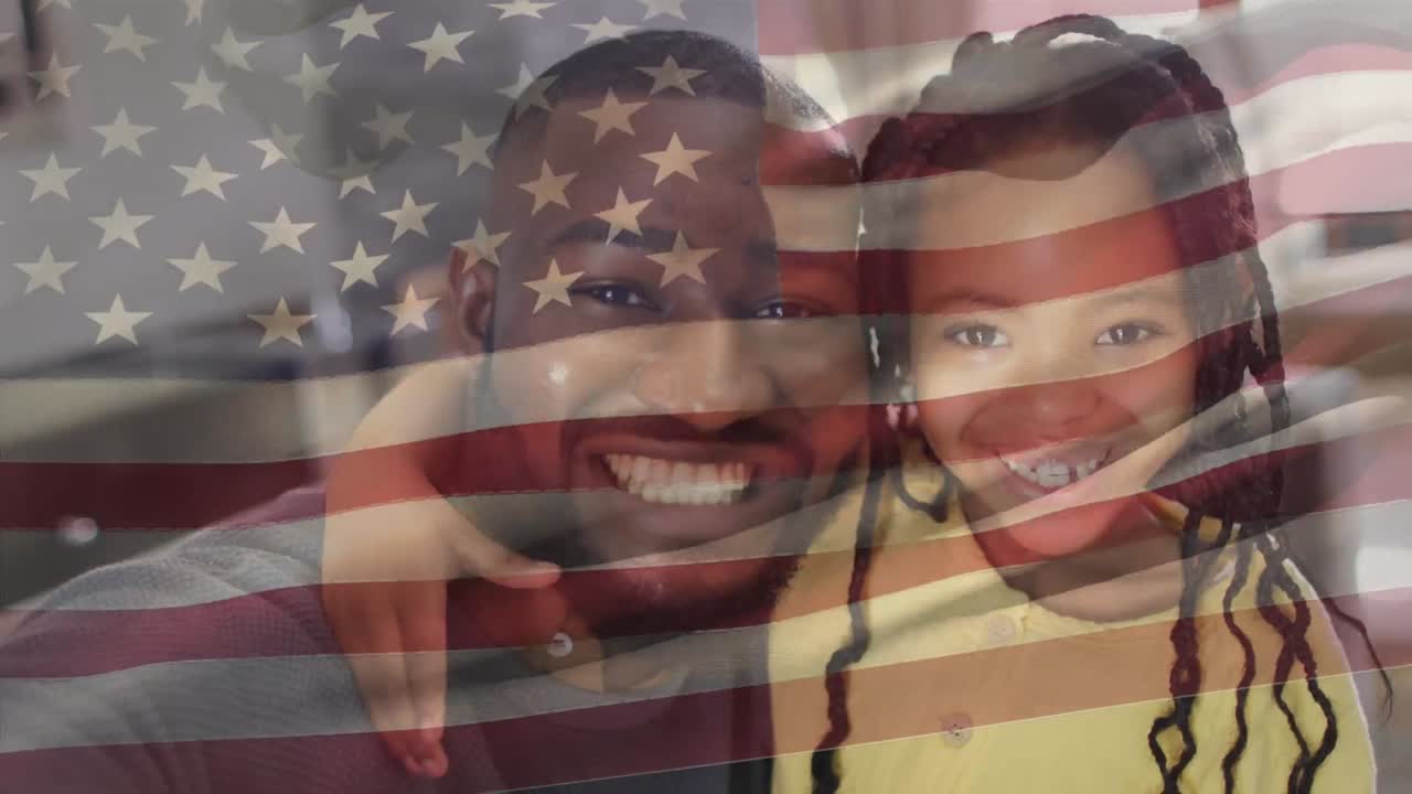 animación de la bandera de los estados unidos sobre un hombre afroamericano y su hija