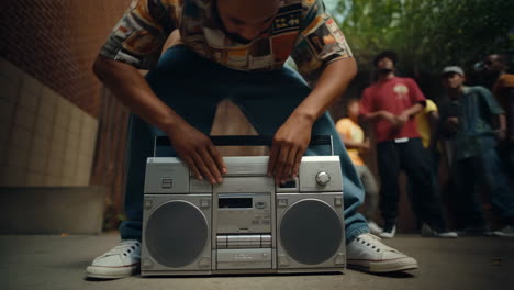 Street Culture: Friends with a Vintage Boombox