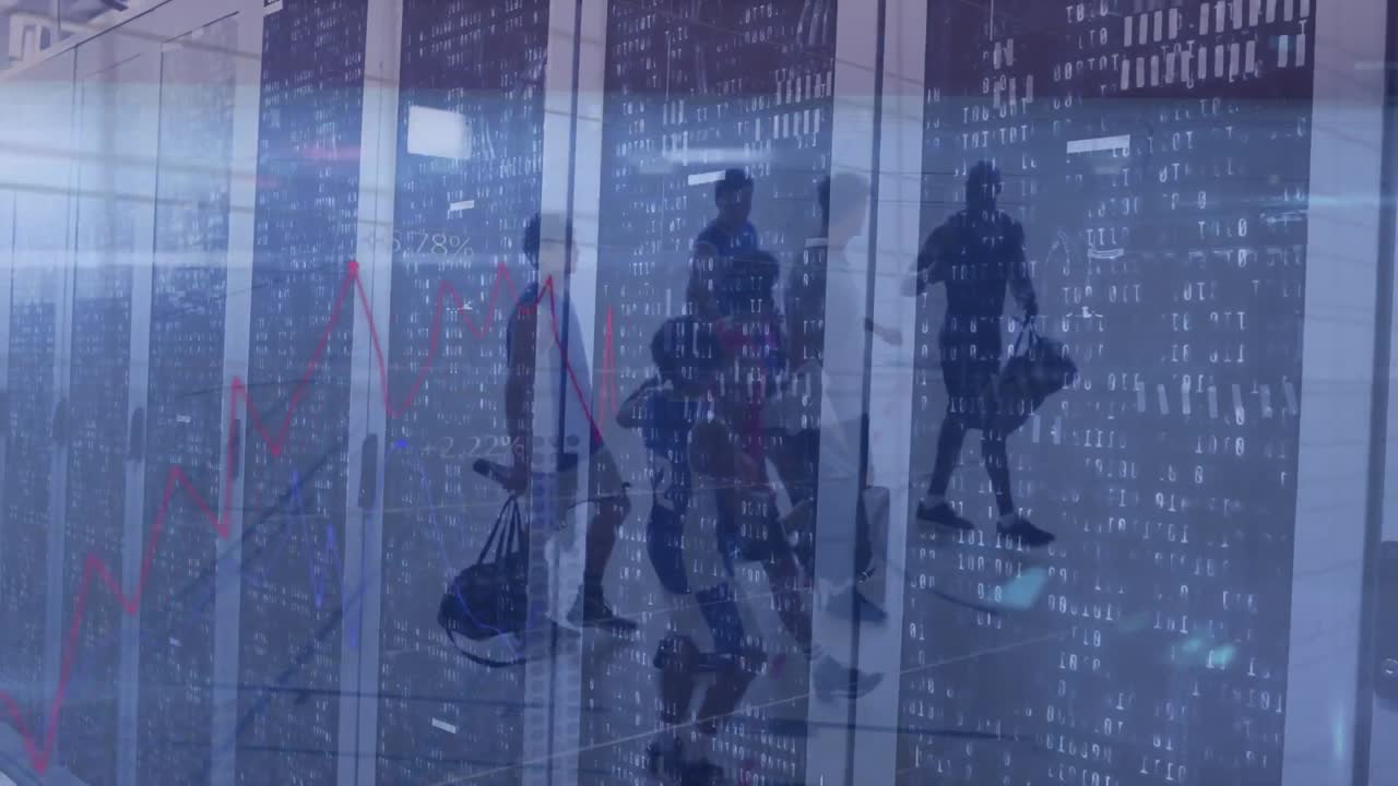 컴퓨터 서버를 고 있는 사람들 위에서 데이터 처리의 애니메이션