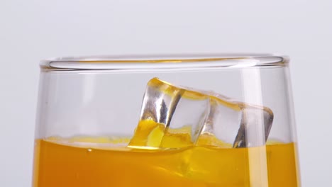 orange juice with ice