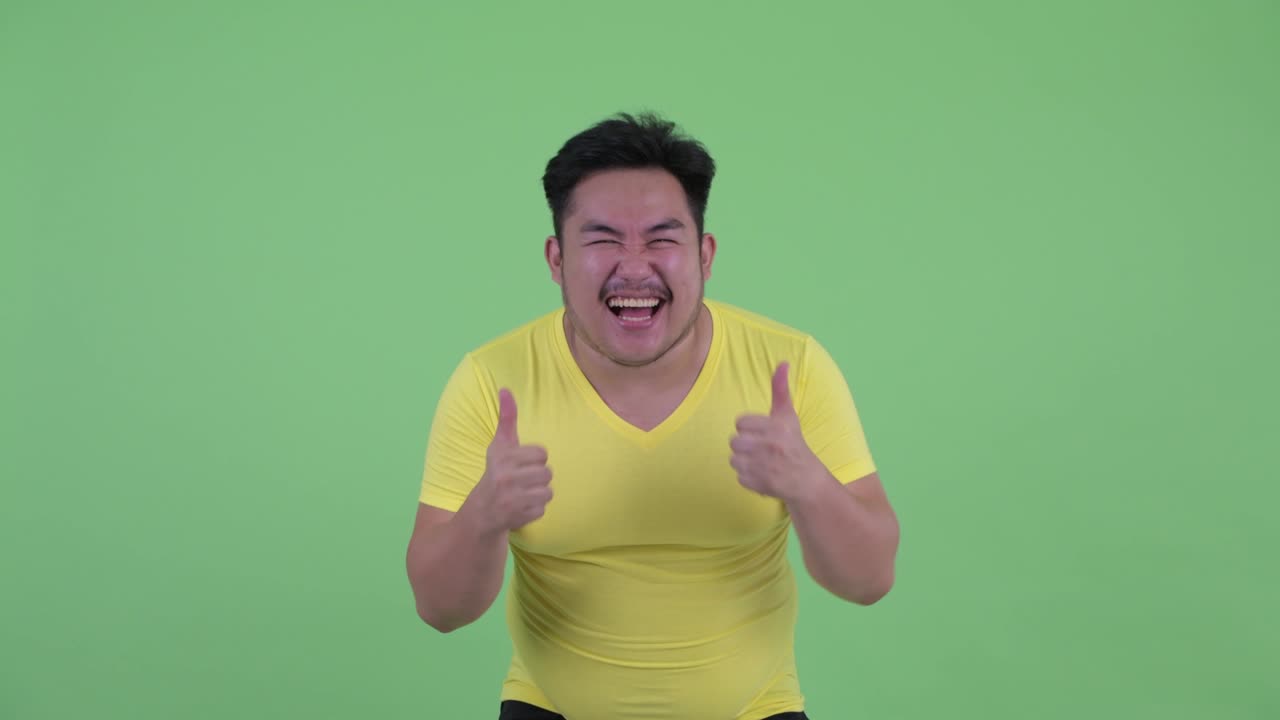 젊은, 잘생긴, 과체중인 아시아 남성