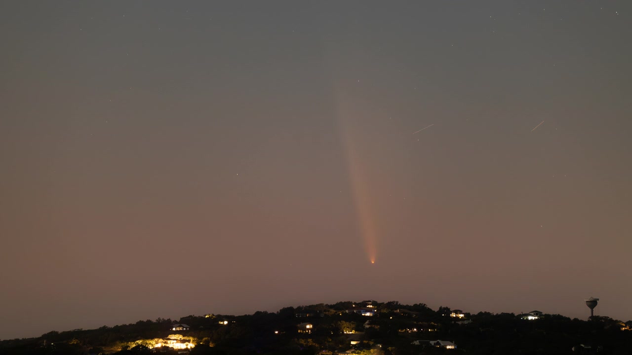 Timelapse of Comet C 2023 A3 (Tsuchinshan-ATLAS) at sunset over Canyon Lake, Texas, 2024