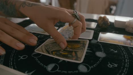 lectura de las cartas del tarot