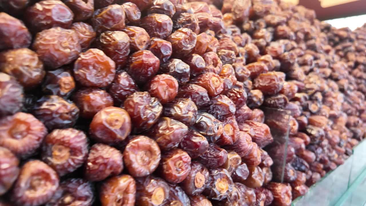Dried Dates Display