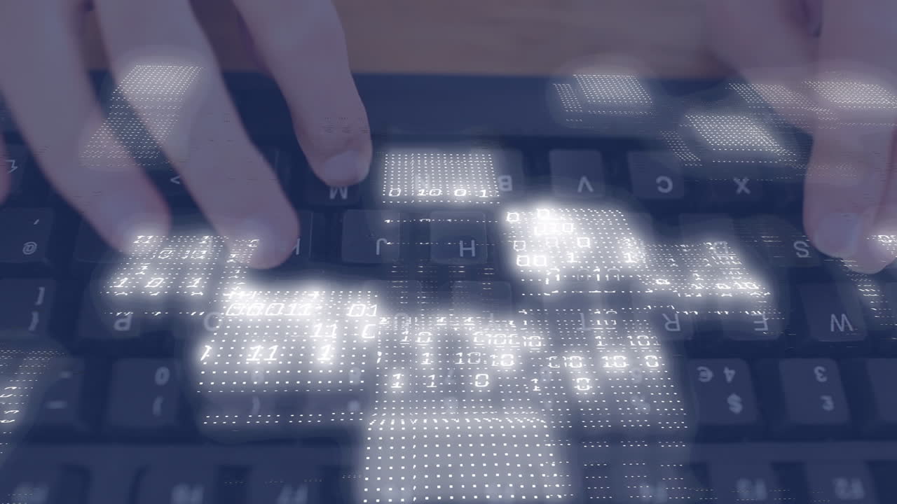 animación del procesamiento de datos sobre las manos utilizando computadora en la oficina