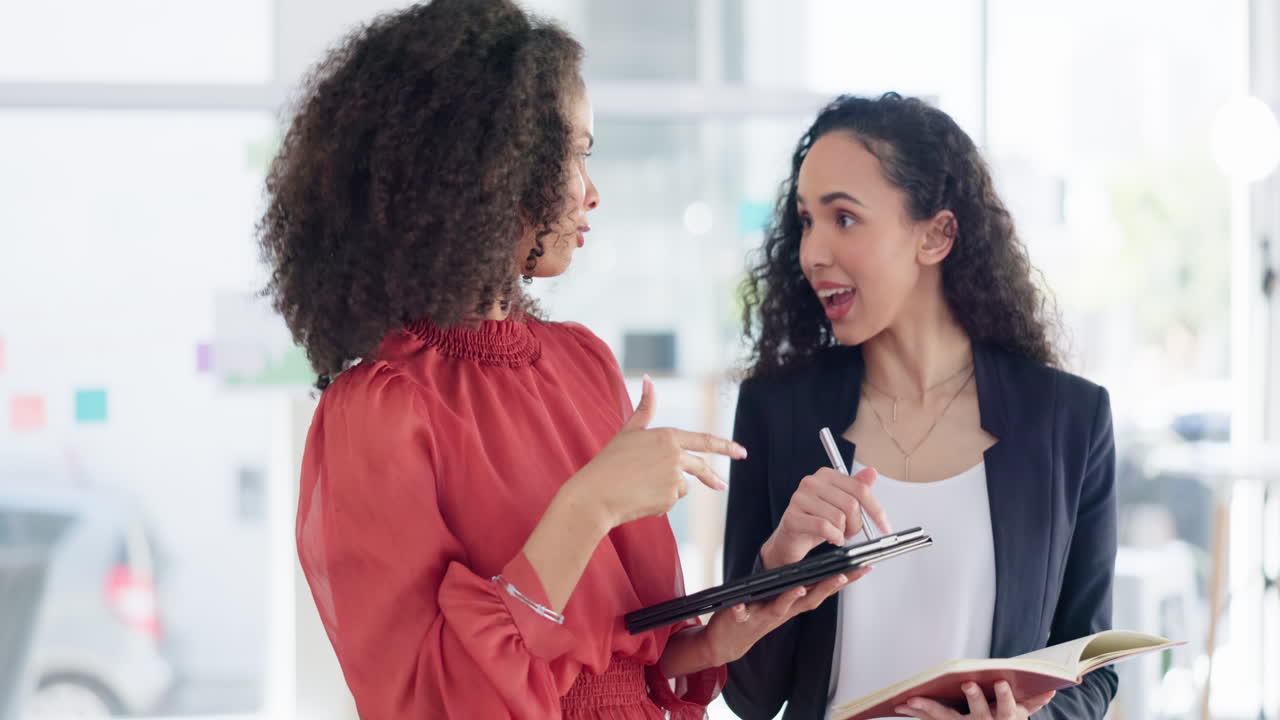 trabajo en equipo, planificación y entrenamiento con mujeres