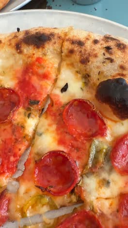 delicious pepperoni pizza slice