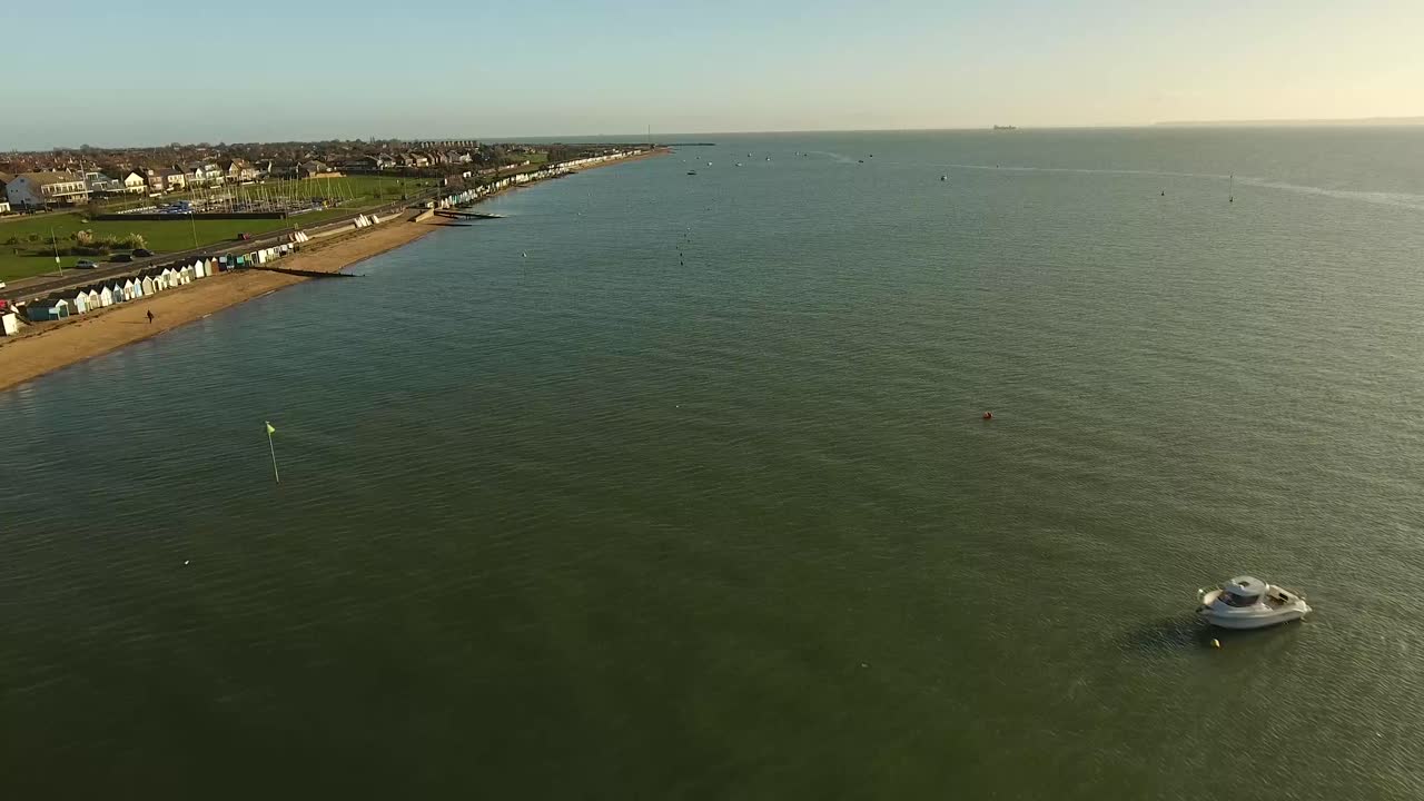 el vuelo de aviones no tripulados de la costa sur de essex 4k