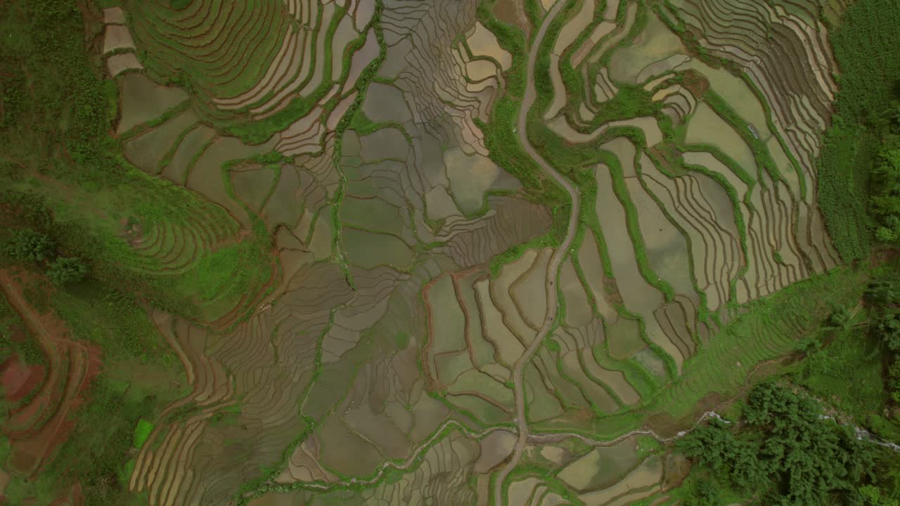 vista de pájaro de sa pa ubicada en las montañas huang son de vietnam