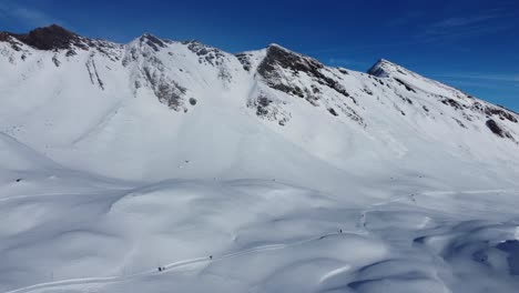 Grindelwald-view-in-winter-4K-drone-shot-Switzerland