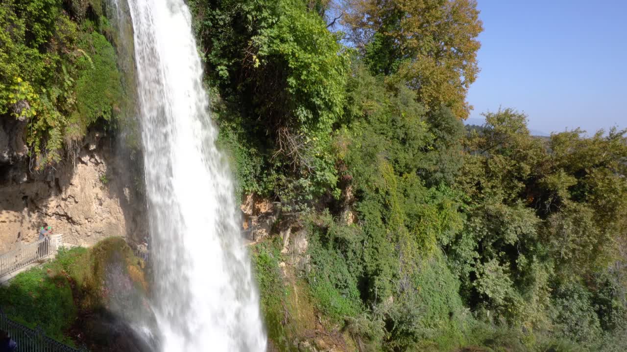 cascadas de edessa grecia, filmación manual en tiempo real 4k