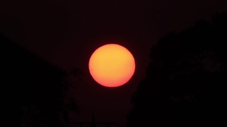 Big Red Sun Australia Victoria Gippsland Maffra