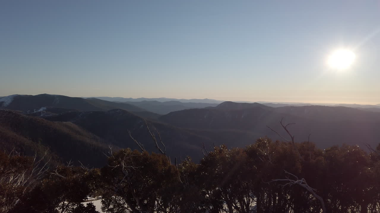 Beautiful bright sun, shining light on Victorian Alps of Great Dividing Range