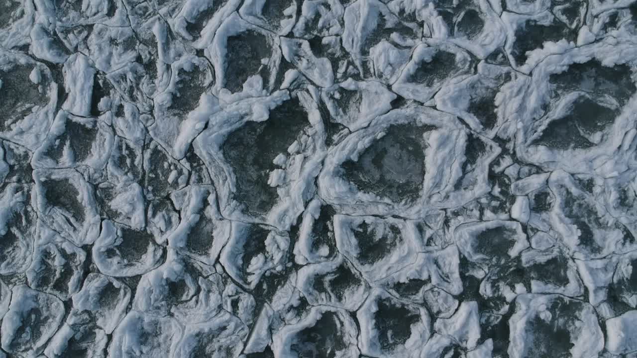 겨울에 헝가리 키스 발라톤 호수에서 무인 항공기 영상