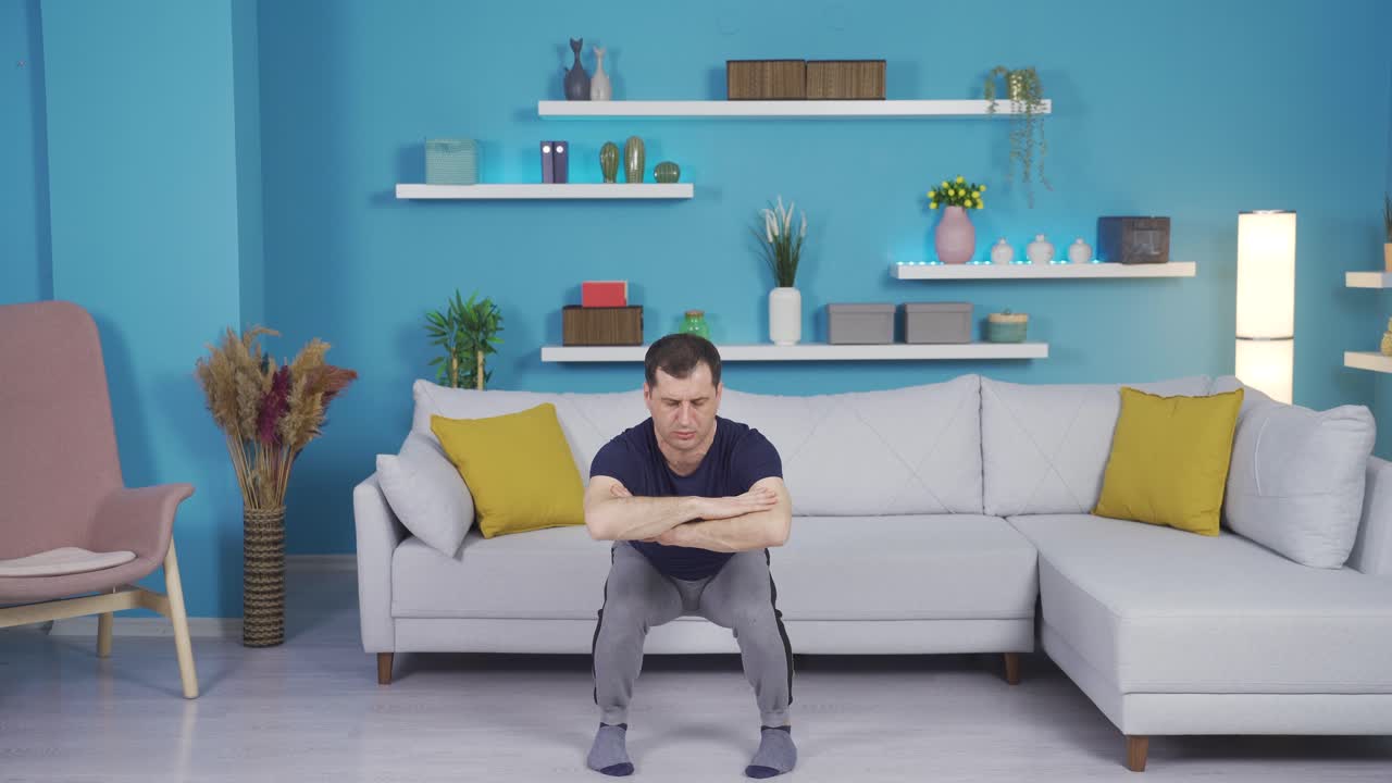 스포츠를 하려고 하는 남자, 무엇을 해야 하는지에 대한 소식이 없습니다.