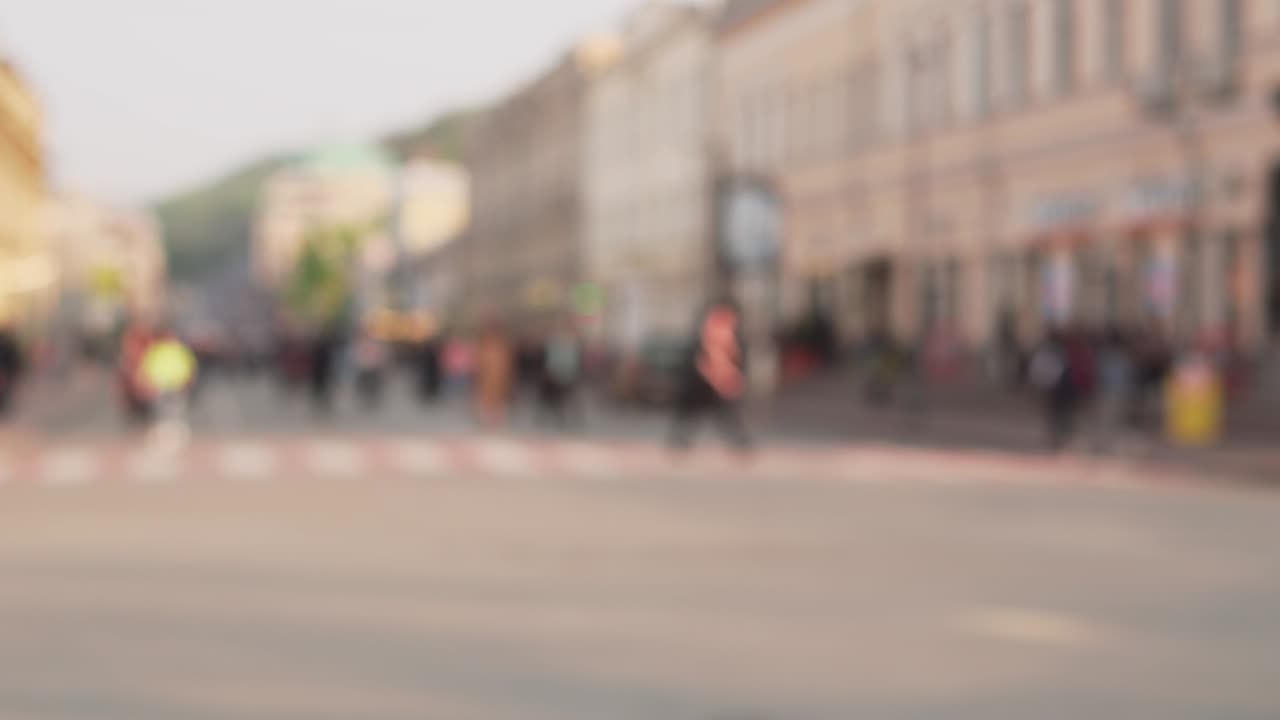 유럽 보행자 거리 2. 녹색 화면 또는 제목을 위한 배경