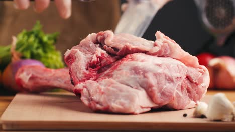 preparing raw pork shoulder