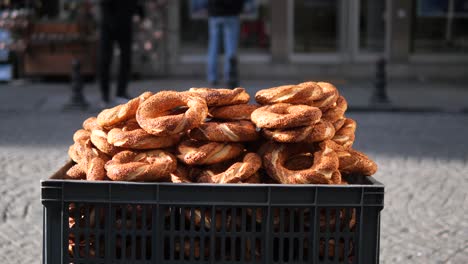 turkish simit in a basket