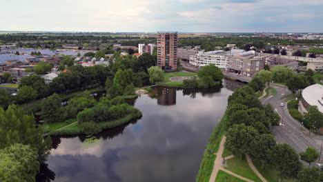 bewölkte luftansicht in amersfoort nieuwland, niederlande